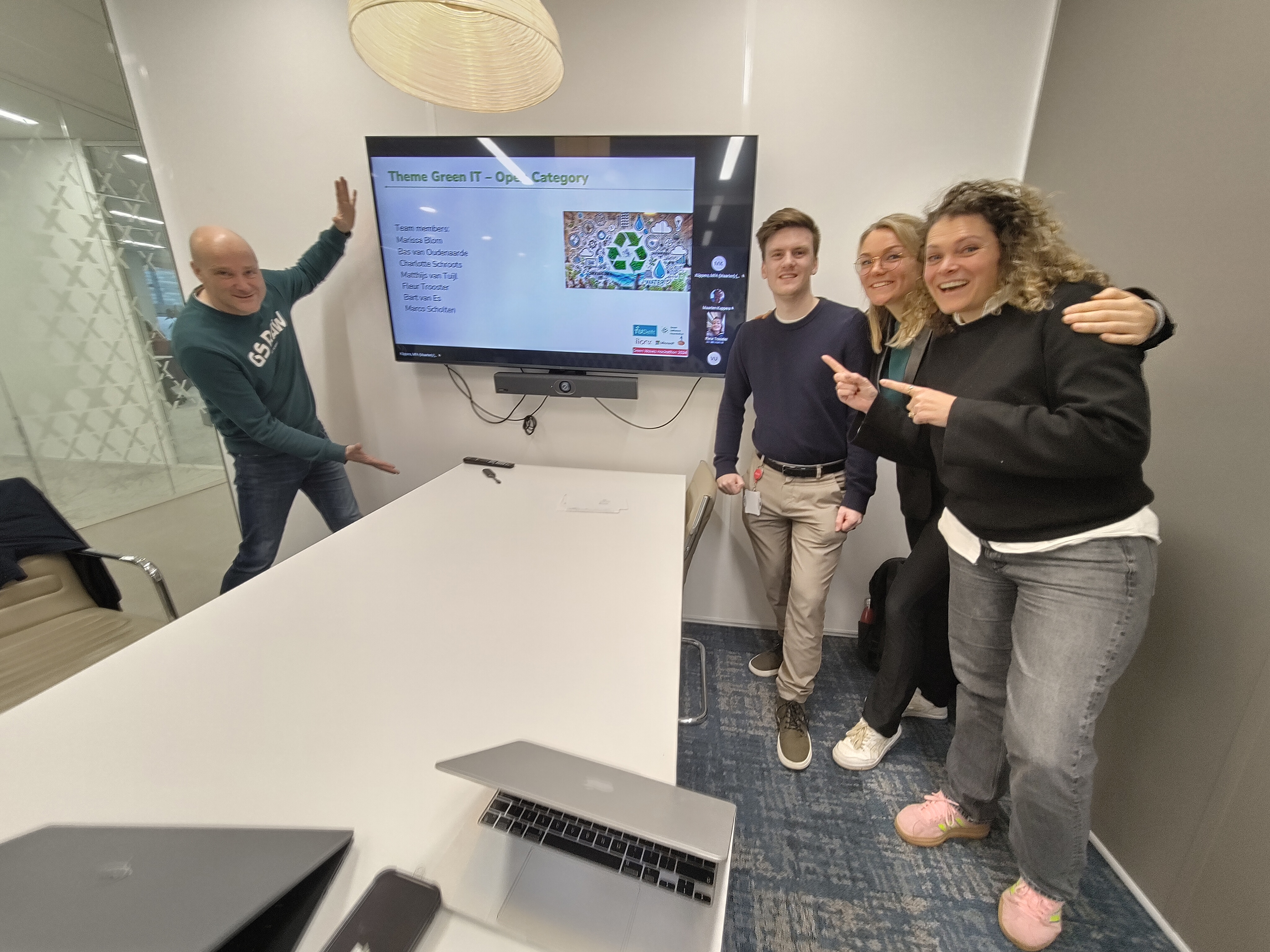 Green Waves Hackathon 2024 winnaars team ilionx Hacktavist