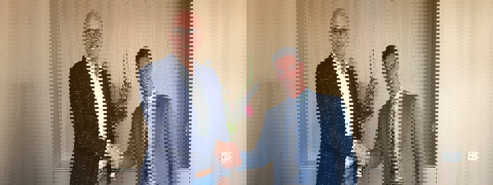 Overnameictz2 2048X660pix