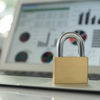 Cyber Security - Laptop Met Slot